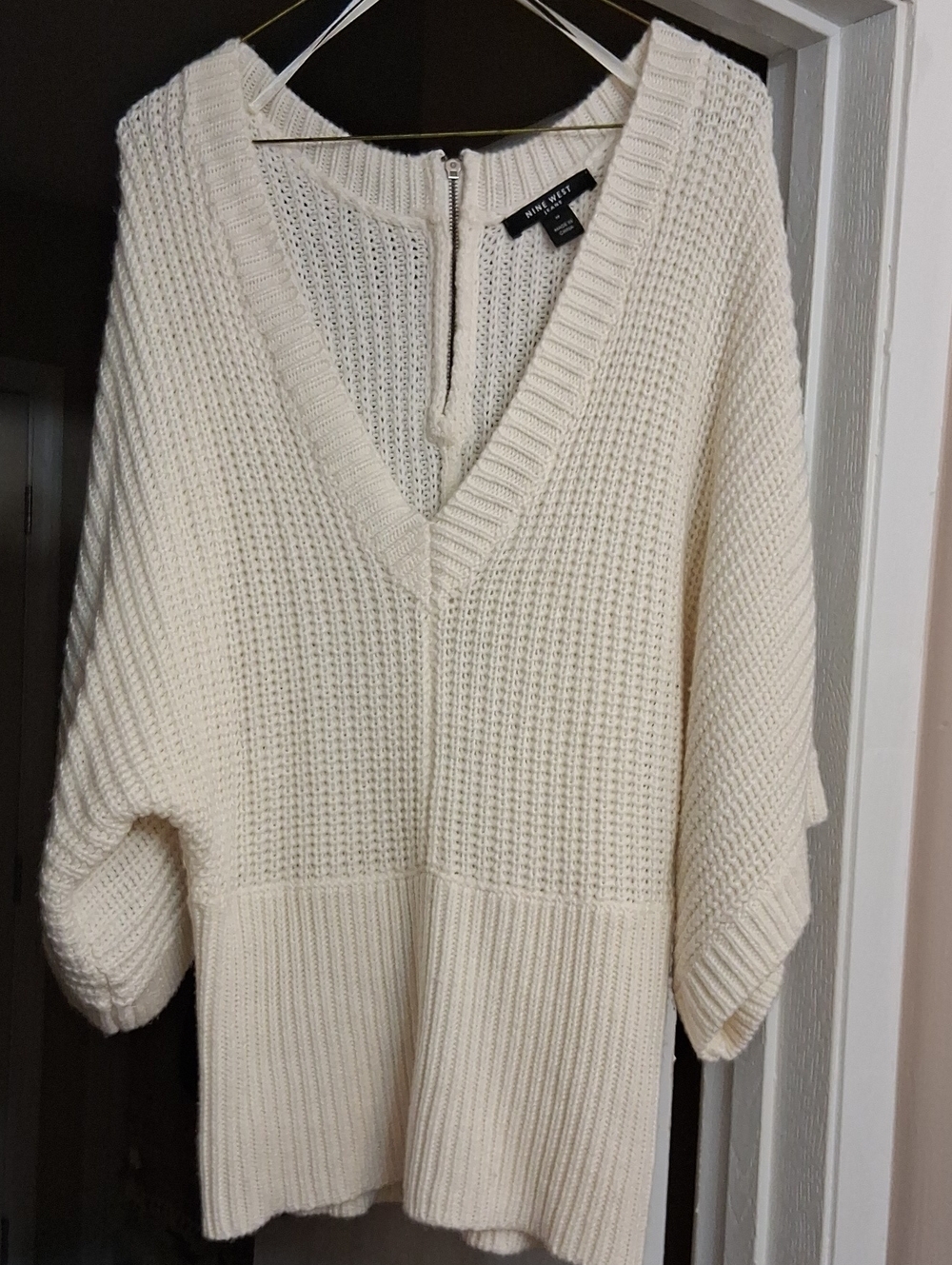 Nine West Cream V-Neck Chunky Knit Sweater